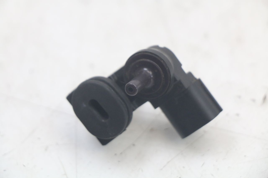 photo de SENSOR PRESION AIRE KAWASAKI ER-6 ER6 N 650 (2012 - 2016)