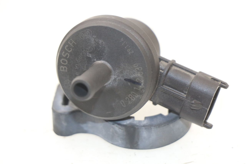 photo de SENSOR PRESION AIRE PIAGGIO PRIMAVERA 125 (2013 - 2021) - Detalle de la pieza