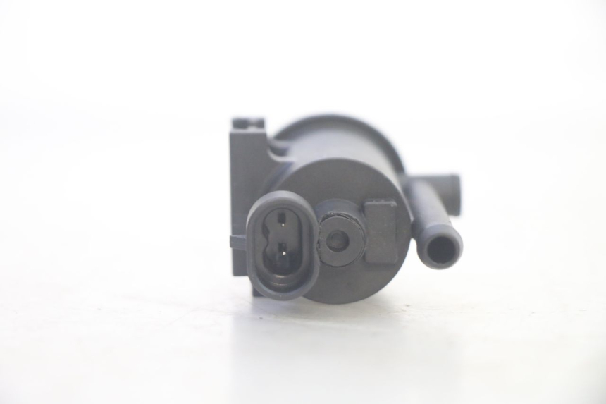 photo de SENSOR PRESION AIRE JM MOTORS SANTANA EVO 50 (2024 - 2026) - Otra perspectiva