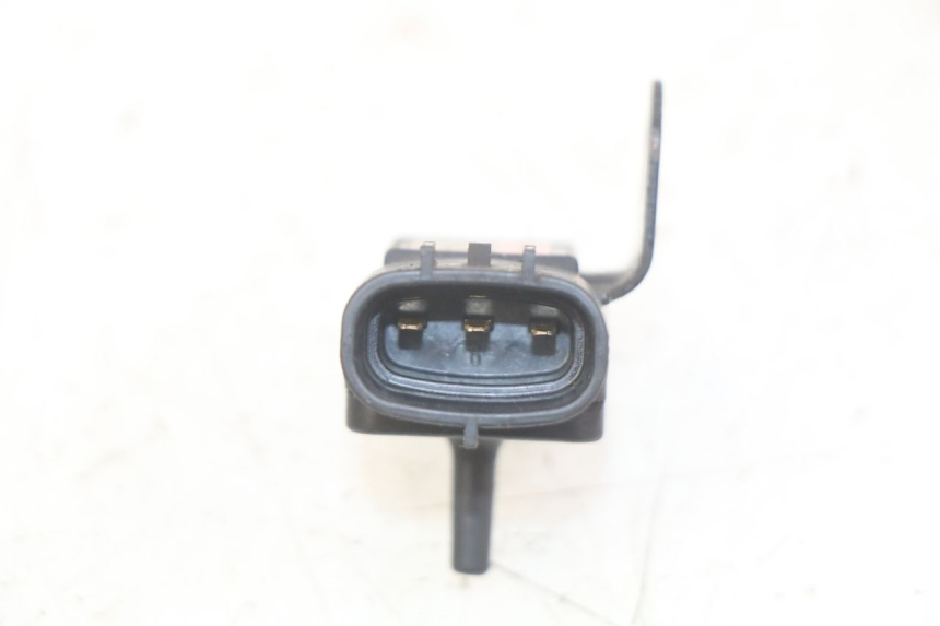 photo de SENSOR DE PRESIÓN DE AIRE SUZUKI BURGMAN 650 (2002 - 2004)