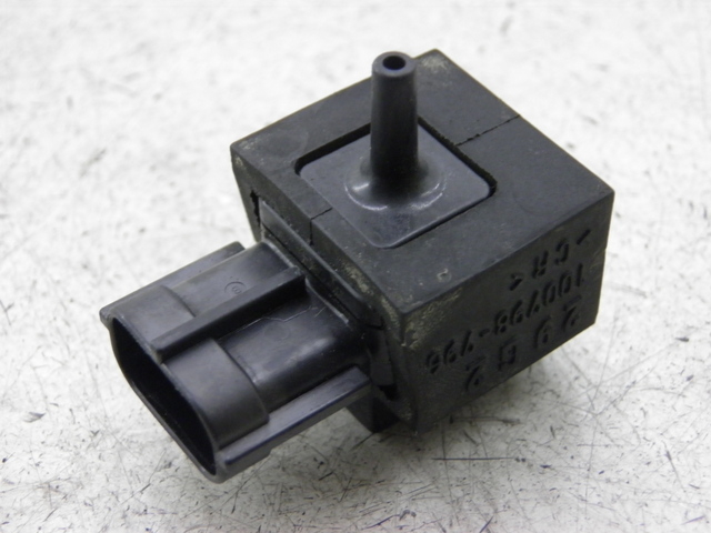 photo de SENSOR PRESION AIRE SUZUKI BURGMAN EXECUTIVE 650 (2008 - 2010)
