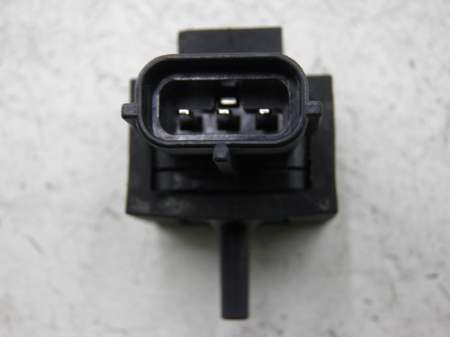 photo de SENSOR PRESION AIRE SUZUKI BURGMAN EXECUTIVE 650 (2008 - 2010)
