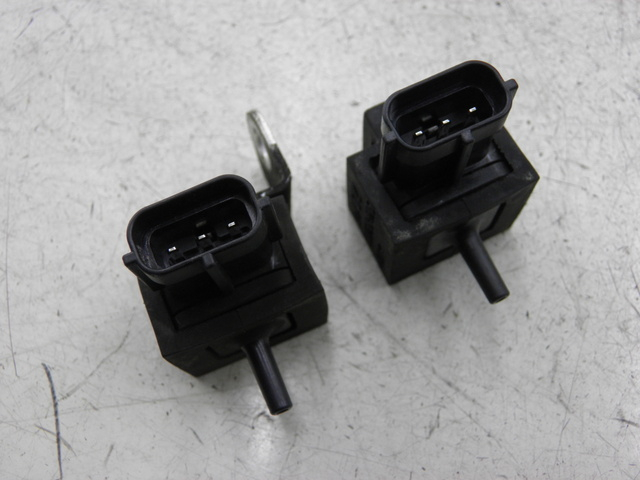 photo de SENSOR PRESION AIRE SUZUKI BURGMAN EXECUTIVE 650 (2008 - 2010)
