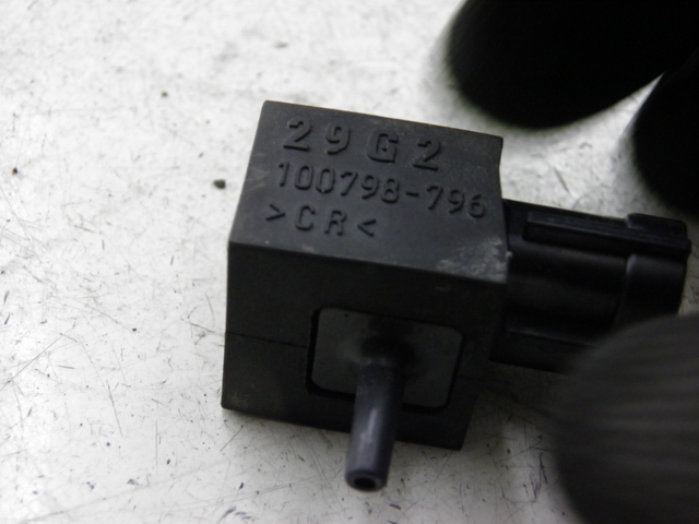 photo de SENSOR PRESION AIRE SUZUKI BURGMAN EXECUTIVE 650 (2008 - 2010)