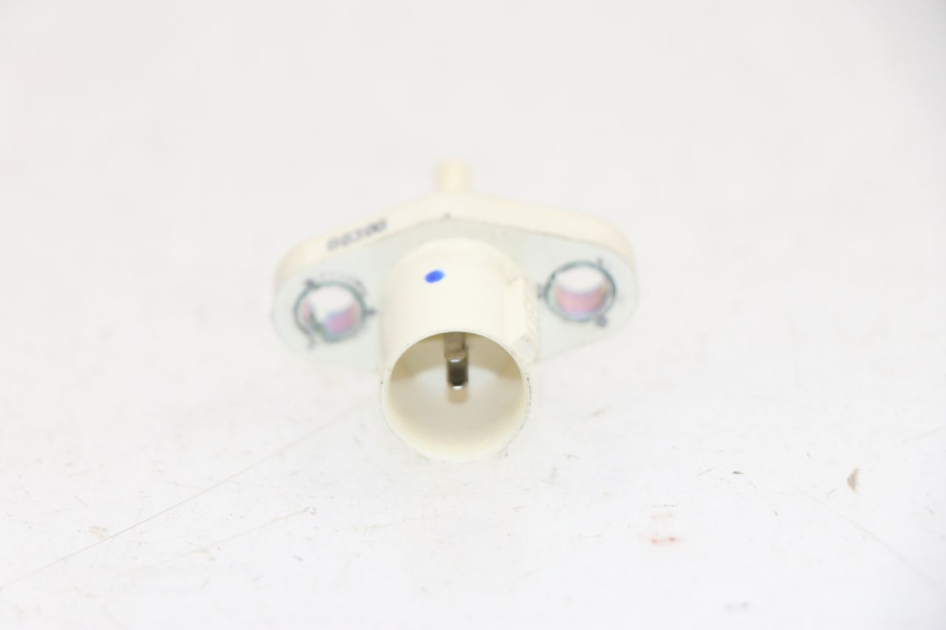 photo de SENSOR PRESION AIRE HUSQVARNA SVARTPILEN 701 690 (2019 - 2020)
