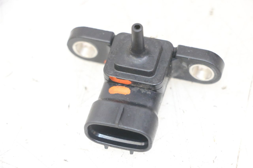 photo de SENSOR DE PRESIÓN DE AIRE YAMAHA X-MAX XMAX 125 (2010 - 2014)