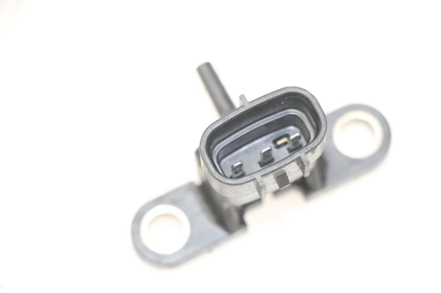 photo de SENSOR DE PRESIÓN DE AIRE YAMAHA XMAX X-MAX 125 (2006 - 2009)