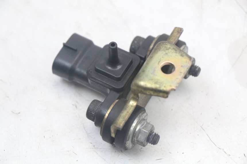 photo de SENSOR DE PRESIÓN DE AIRE YAMAHA XMAX X-MAX 125 (2006 - 2009)