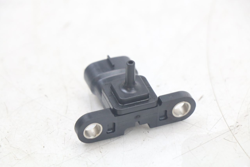 photo de SENSOR DE PRESIÓN DE AIRE YAMAHA XMAX X-MAX 125 (2006 - 2009)