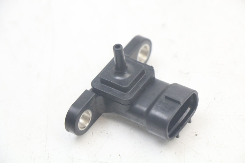 photo de SENSOR DE PRESIÓN DE AIRE YAMAHA XMAX X-MAX 125 (2006 - 2009)