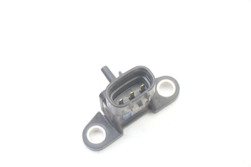 photo de SENSOR PRESION AIRE YAMAHA YP X-MAX XMAX 400 (2014 - 2017)