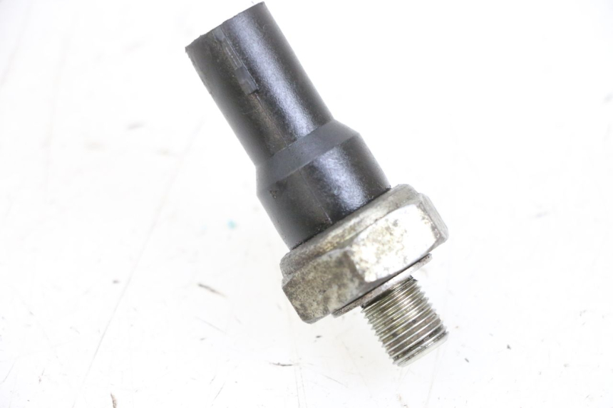 photo de SENSOR PRESION ACEITE MV AGUSTA BRUTALE R WALLY 910 (2008 - 2008) - Vista principal