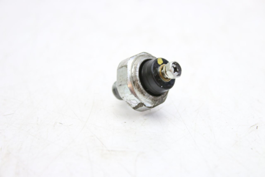photo de SENSOR DE PRESIÓN DE ACEITE HONDA CBF 500 (2004 - 2007)
