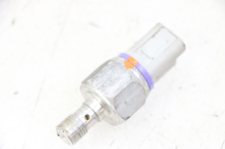 photo de FRENO SENSOR PRESION ACEITE PIAGGIO IE MP3 YOURBAN 300 (2011 - 2016)