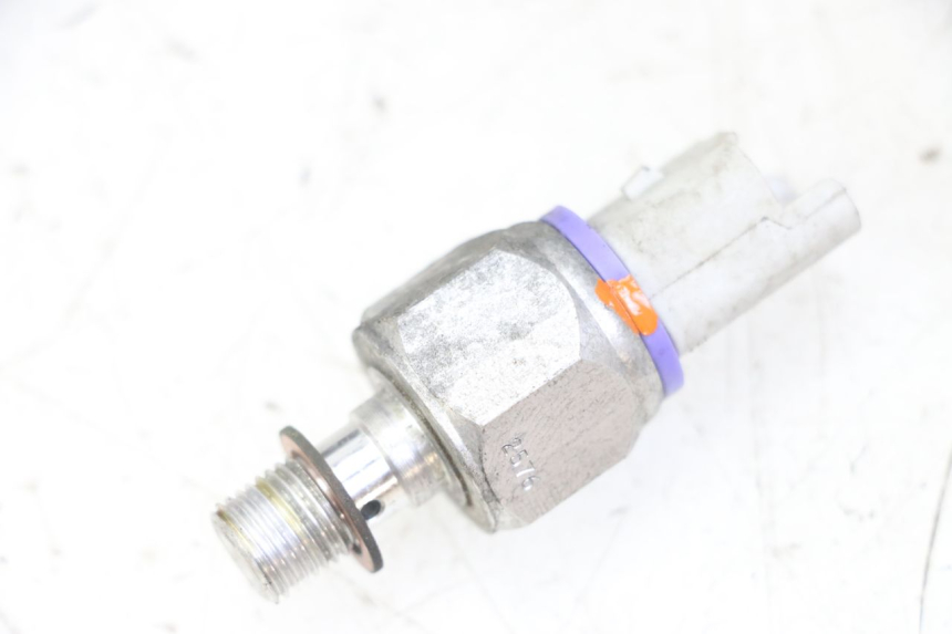 photo de SONDA PRESIÓN ACEITE FRENO PIAGGIO MP3 LT 400 (2007 - 2012)
