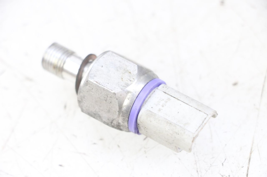 photo de SONDA PRESIÓN ACEITE FRENO PIAGGIO MP3 LT 400 (2007 - 2012)