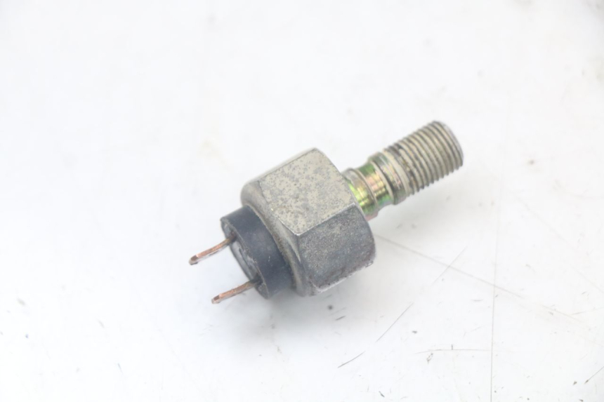 photo de SENSOR DE PRESIÓN DE ACEITE DE FRENO PEUGEOT XP6 50 (1997 - 2003)