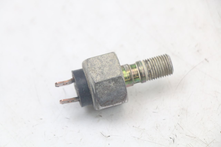 photo de SENSOR DE PRESIÓN DE ACEITE DE FRENO PEUGEOT XP6 50 (1997 - 2003)