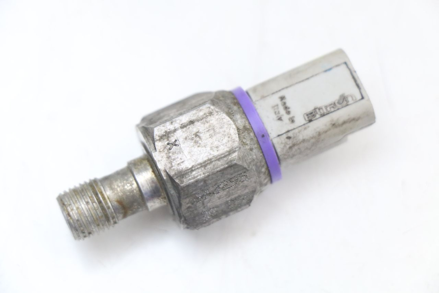 photo de SENSOR DE PRESIÓN DE ACEITE DE FRENO PIAGGIO MP3 125 (2006 - 2014)