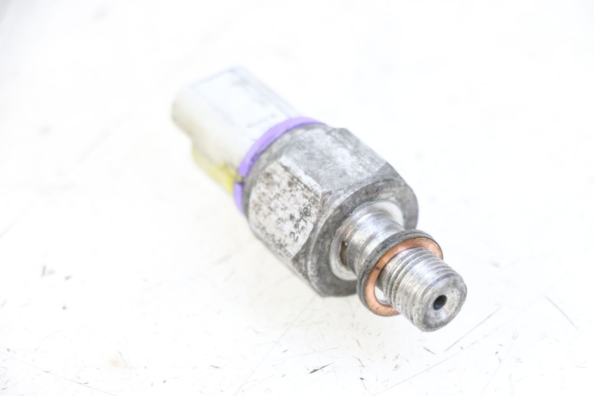 photo de SONDA PRESIÓN ACEITE FRENO PIAGGIO MP3 LT 400 (2007 - 2012)