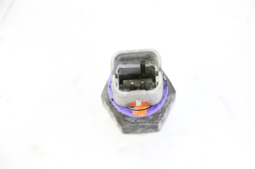 photo de SONDA PRESIÓN ACEITE FRENO PIAGGIO MP3 LT 400 (2007 - 2012)