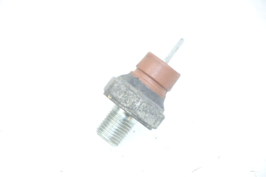 photo de SENSOR DE PRESIÓN DE ACEITE PIAGGIO MEDLEY 125 (2016 - 2023)