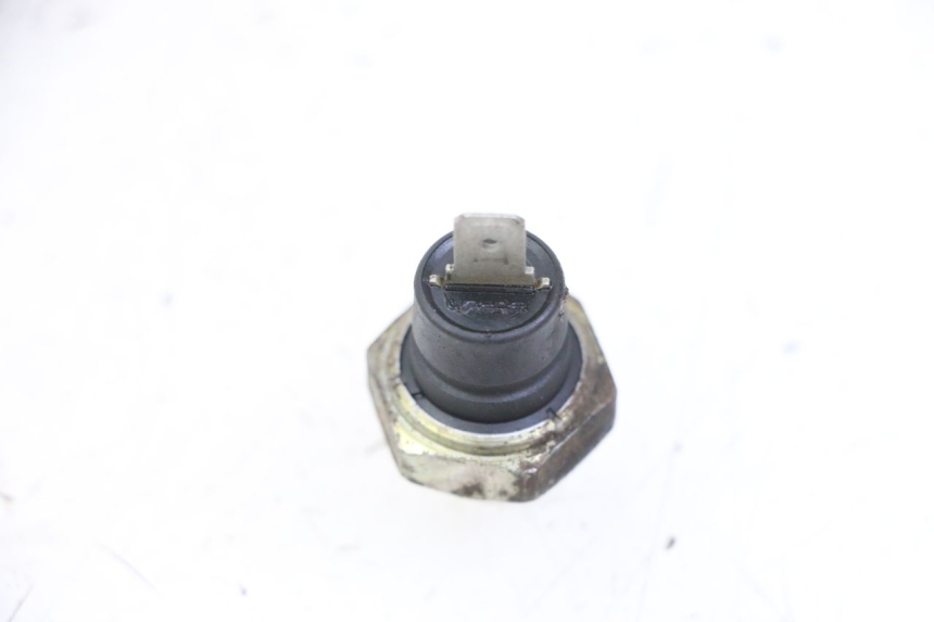 photo de SENSOR PRESION ACEITE PIAGGIO VESPA GRANTURISMO 200 (2004 - 2005)