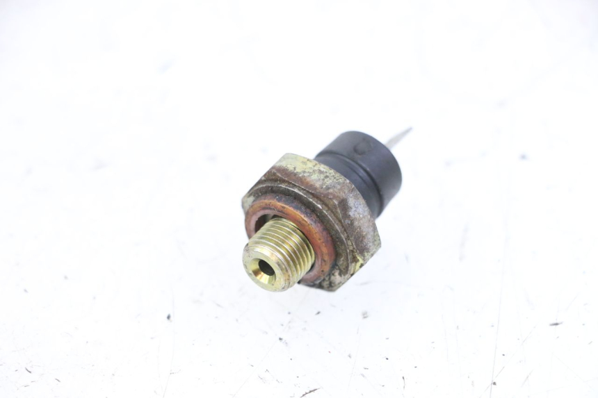 photo de SENSOR PRESION ACEITE PIAGGIO VESPA GRANTURISMO 200 (2004 - 2005)