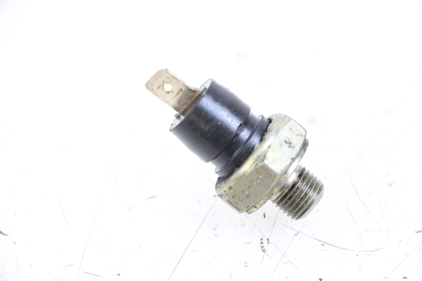 photo de SENSOR DE PRESIÓN DE ACEITE PIAGGIO VESPA LX 125 (2005 - 2010)