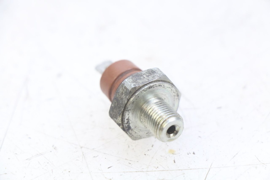 photo de SENSOR DE PRESIÓN DE ACEITE PIAGGIO VESPA GTS IGET ABS 125 (2017 - 2023)