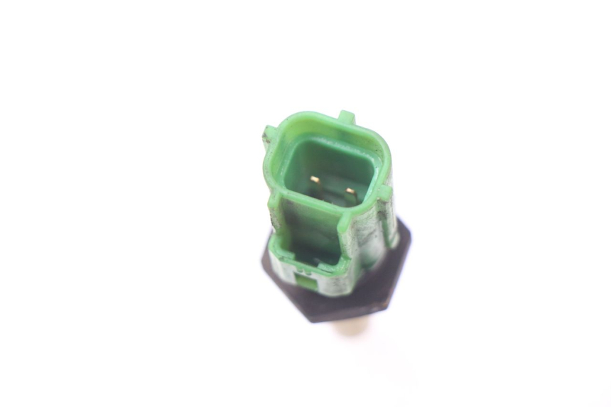 photo de SONDA DE TEMPERATURA DE AGUA SUZUKI BURGMAN 650 (2002 - 2004)