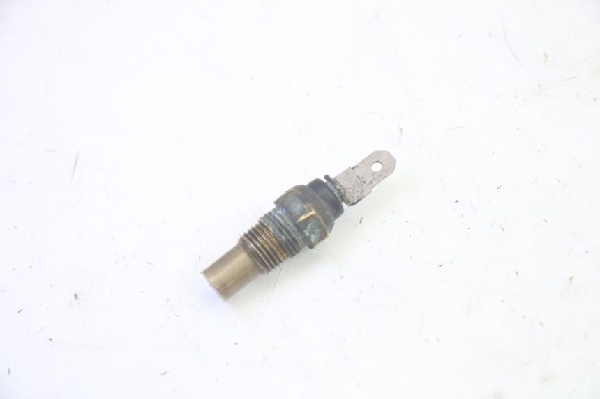 photo de SENSOR TEMPERATURA AGUA KAWASAKI GPZ RX 1000 (1986 - 1988) - Vista principal