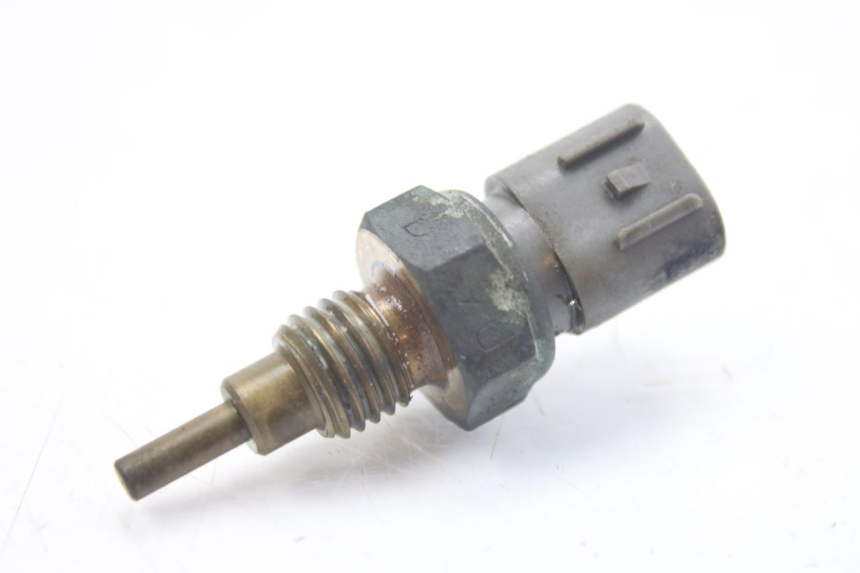 photo de SONDA DE TEMPERATURA DE AGUA HONDA VFR FI RC46 800 (1998 - 2001)