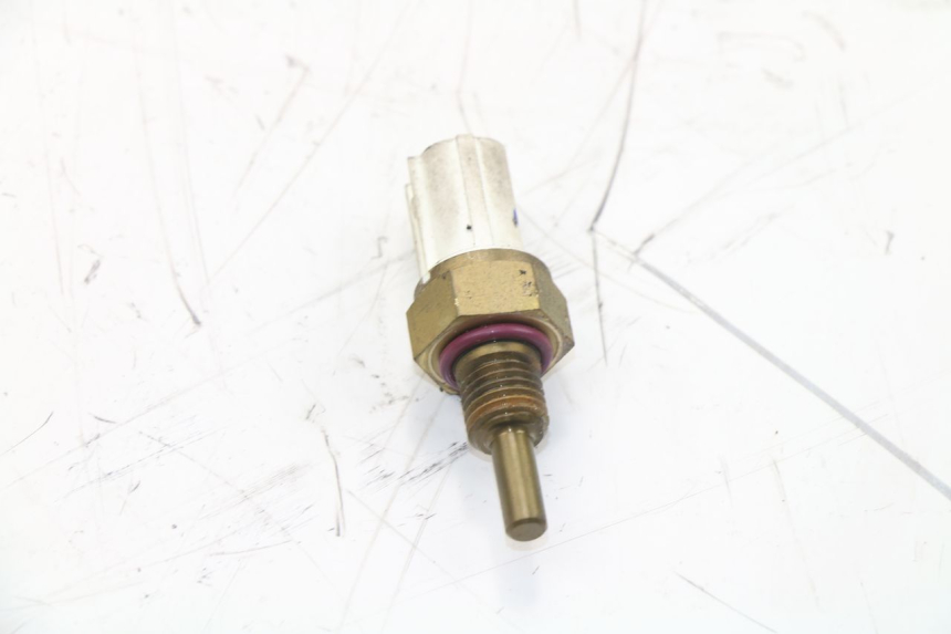 photo de SENSOR TEMPERATURA AGUA KAWASAKI J300 300 (2014 - 2017)