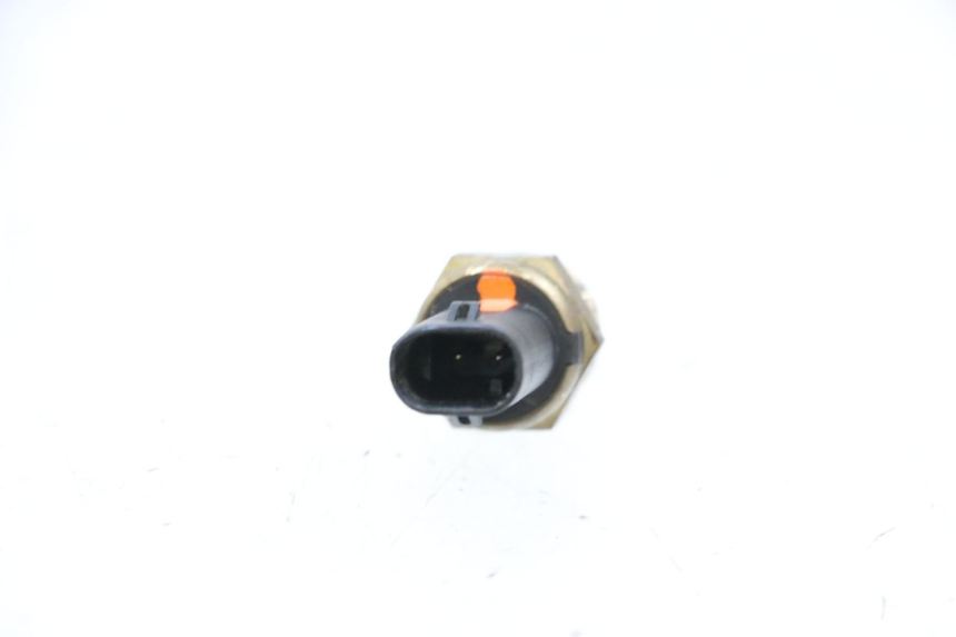 photo de SENSOR TEMPERATURA AGUA BMW R GS 1250 (2021 - 2024) - Detalle de la pieza
