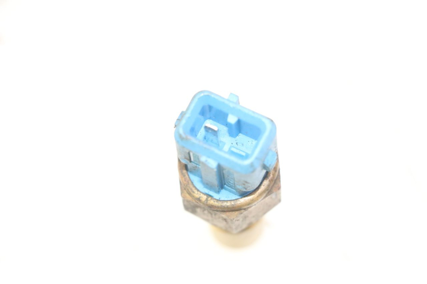 photo de SENSOR TEMPERATURA AGUA PEUGEOT SPEEDFIGHT 2 LC 50 (2000 - 2009)
