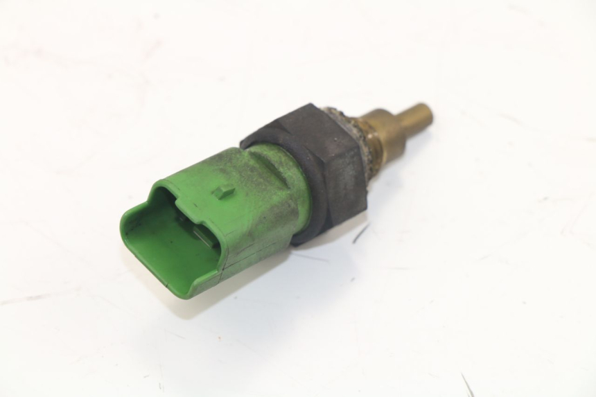 photo de SENSOR TEMPERATURA AGUA PIAGGIO VESPA LX 125 (2005 - 2010)