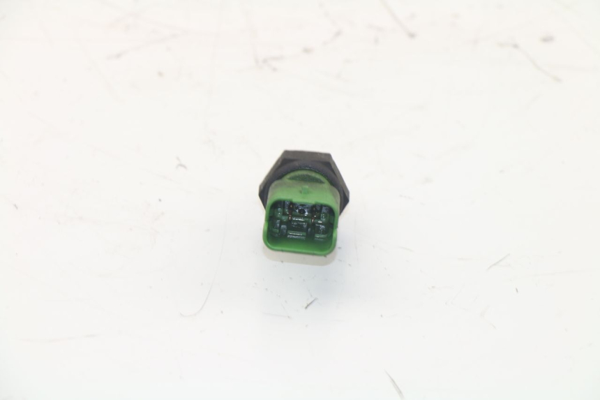 photo de SENSOR TEMPERATURA AGUA PIAGGIO VESPA LX 125 (2005 - 2010)