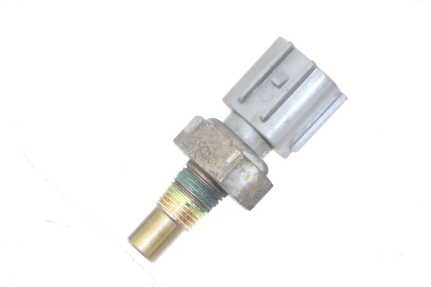photo de SENSOR TEMPERATURA AGUA YAMAHA FZS FAZER 600 (2001 - 2003)