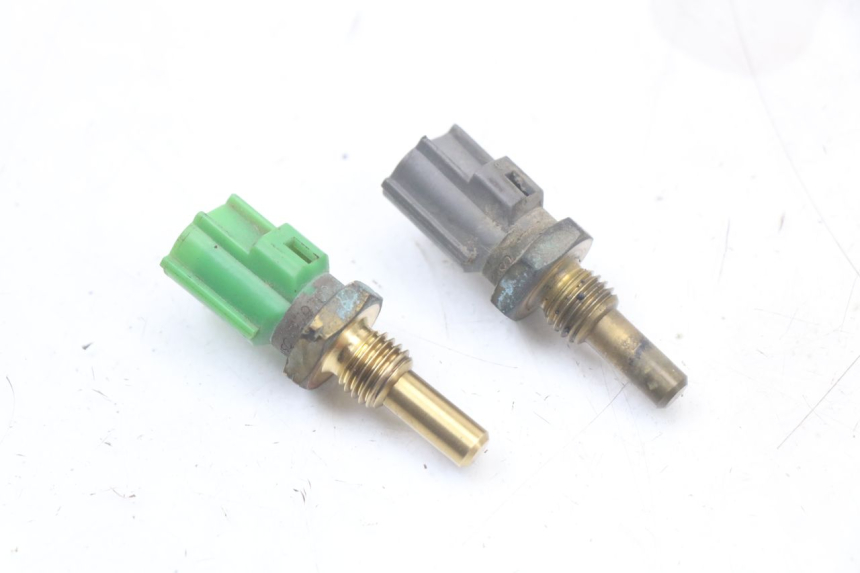 photo de SONDA DE TEMPERATURA DE AGUA YAMAHA TDM ABS 900 (2002 - 2014)