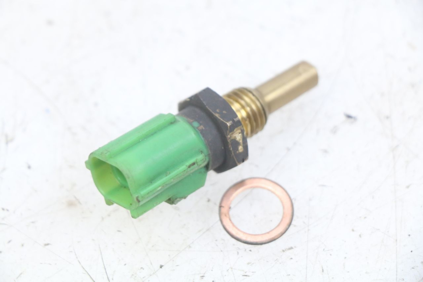 photo de SONDA DE TEMPERATURA EXTERIOR SUZUKI BURGMAN 650 (2002 - 2004)