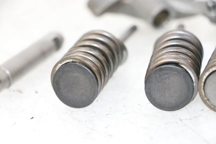 photo de VALVULA MOTOR SUZUKI BURGMAN 125 (2007 - 2014)