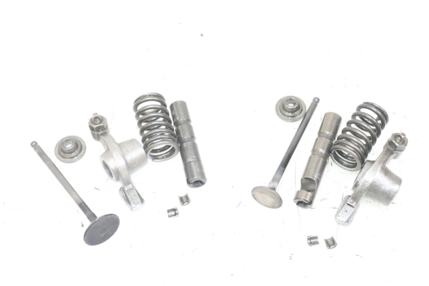 photo de VALVULA MOTOR PEUGEOT KISBEE 4T 50 (2018 - 2022)