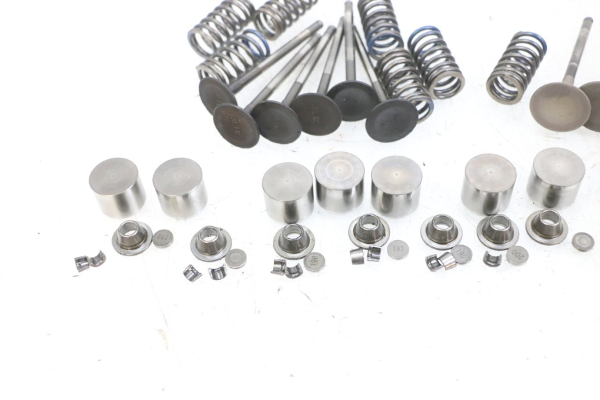 photo de VALVULA MOTOR YAMAHA TDM ABS 900 (2002 - 2014) - Zoom estado de uso