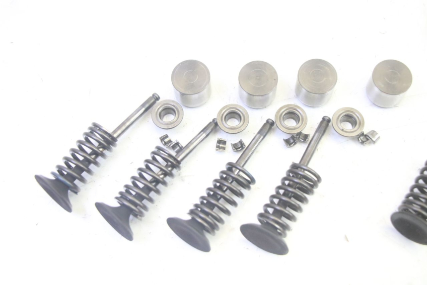 photo de VALVULA MOTOR YAMAHA TDM ABS 900 (2002 - 2014) - Detalle de la pieza