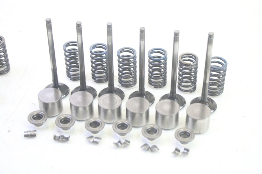 photo de VALVULA MOTOR YAMAHA TDM ABS 900 (2002 - 2014) - Recambio usado revisado