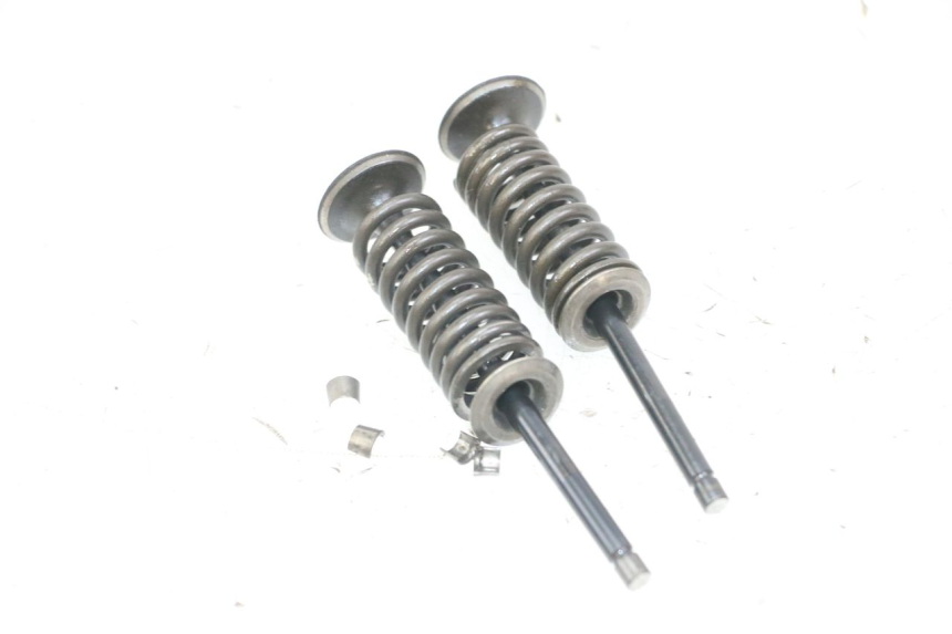 photo de VALVULA MOTOR PIAGGIO VESPA GRANTURISMO 200 (2004 - 2005)