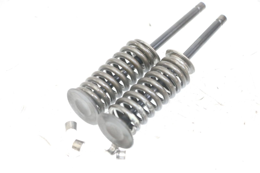 photo de VALVULA MOTOR PIAGGIO VESPA GRANTURISMO 200 (2004 - 2005)