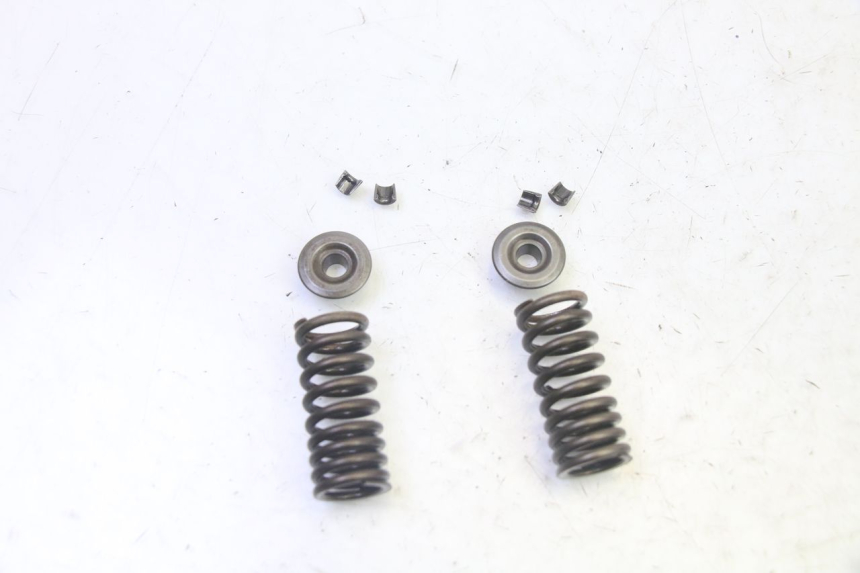 photo de VALVULA MOTOR YAMAHA X-MAX XMAX 125 (2010 - 2014)