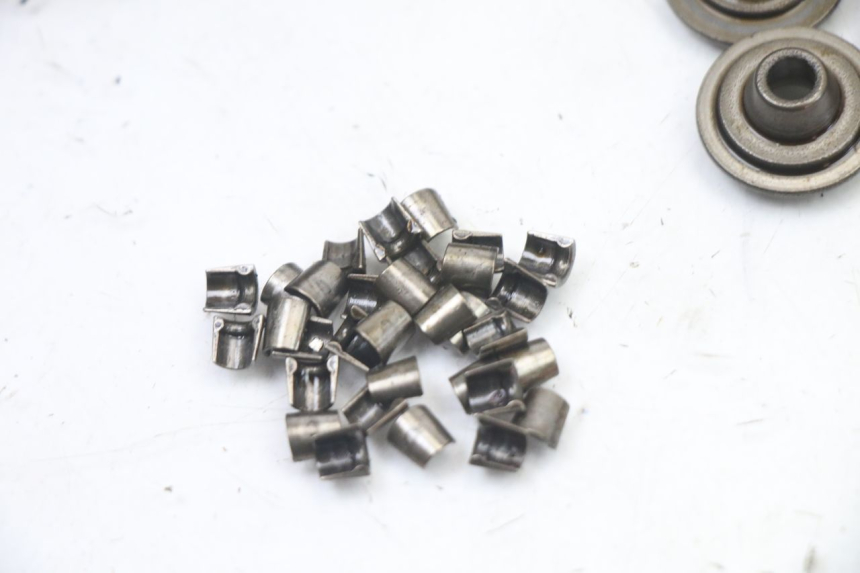 photo de VALVULA MOTOR YAMAHA FZ6 FAZER S2 600 (2007 - 2011)